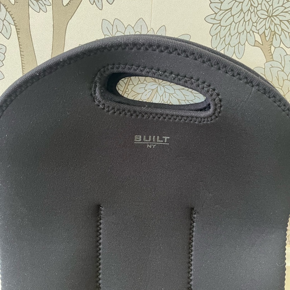Black Neoprene 6 pack beverage holder Bag - Picture 2 of 5